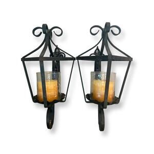 Southern Living at Home Natchez Wall Lantern Sconce Black Wrought Iron Glass